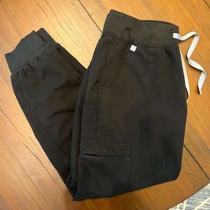 FIGS Black Zamora Scrub Pants